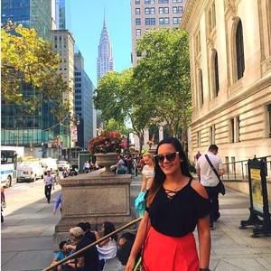 Meet your Posher, Adriana